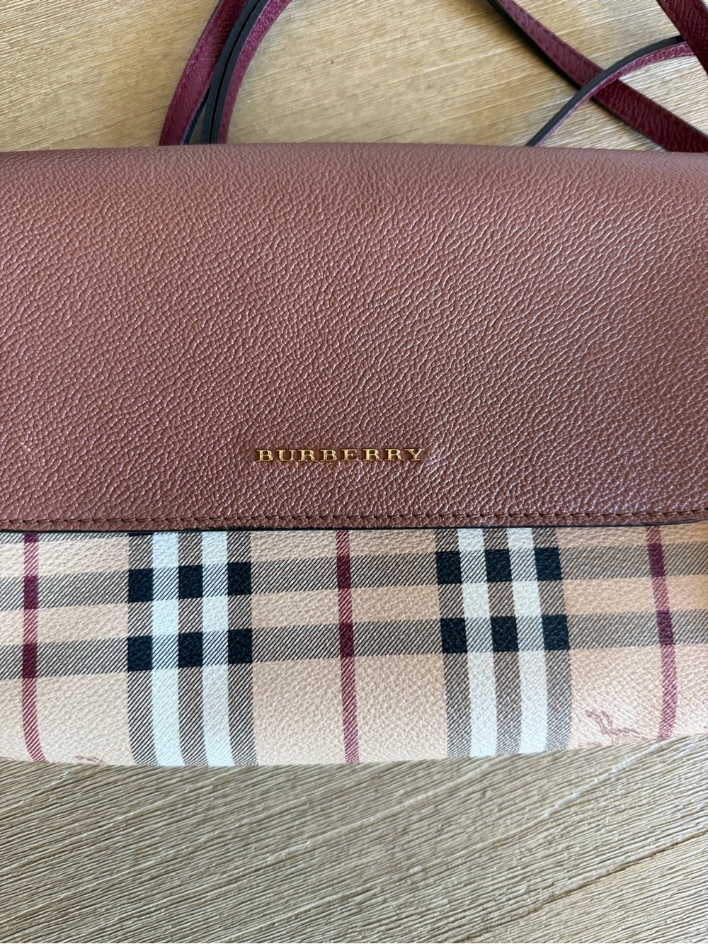 Burberry Tan Check and Brown Leather Crossbody Bag - Picture 3 of 13
